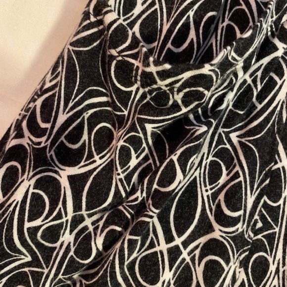 Black/White Print Sleeveless Dress - Size S - Picture 6 of 7